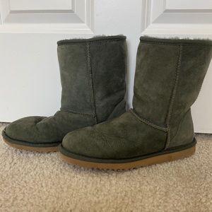 Green Ugg Australia Boots size 6